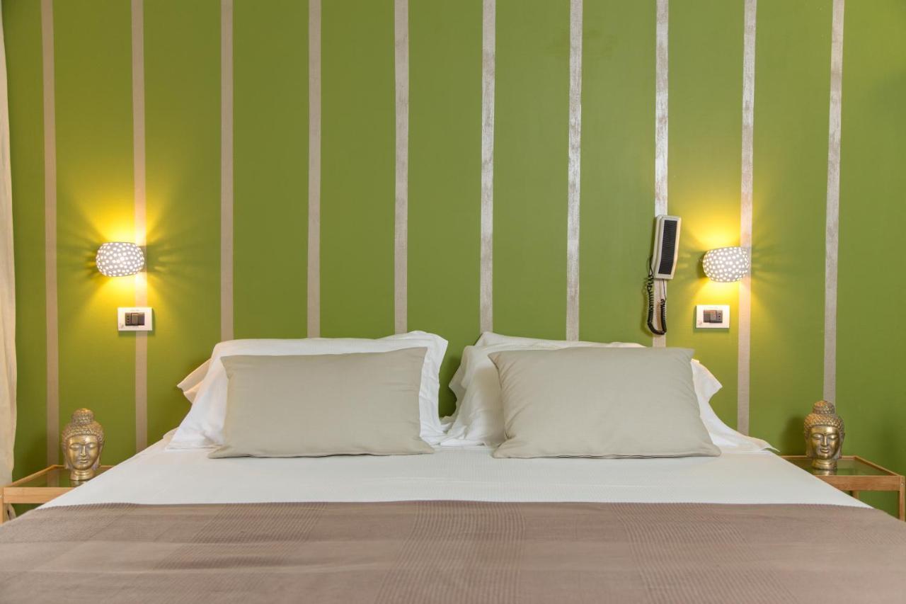 Hotel Thea Gabicce Mare Extérieur photo