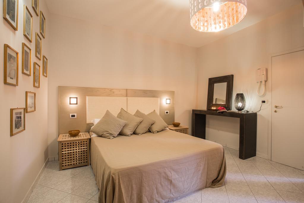 Hotel Thea Gabicce Mare Extérieur photo